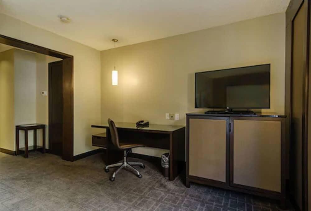 Arc The 4* Ottawa